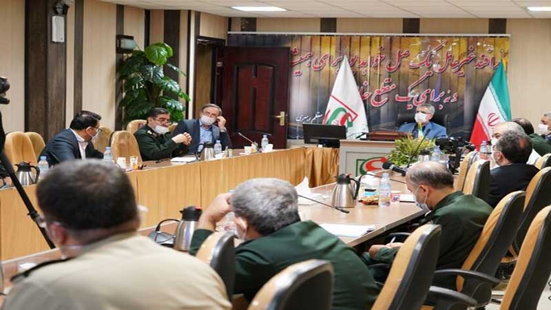 بازدید فرماندهان بهداشت نیروهای مسلح از سامانه‌های رصد و پایش قرارگاه پدافند با هدف آشنایی با سامانه GIS سازمان دامپزشکی کشور