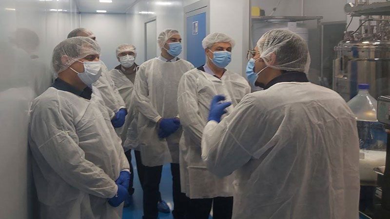 بازدید مدیران دفتر دارو و درمان سازمان دامپزشکی کشور از شرکت‌های تولید واکسن‌های دام و طیور در شهرستان نظر آباد