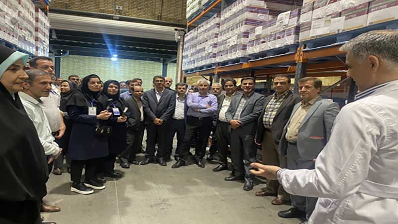بازدید معاون تشخیص و درمان سازمان دامپزشکی کشور از کارخانه داروسازی رویان دارو