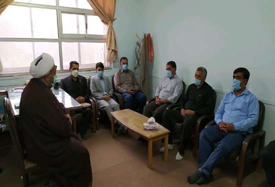 اعلام آمادگی امام جمعه نهبندان جهت انعکاس توصیه های دامپزشکی از تریبون نماز جمعه