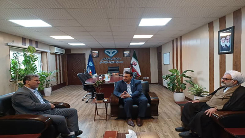 نماینده مردم گرگان و آق قلا در مجلس شورای اسلامی در دیدار با مدیر کل دامپزشکی گلستان: دامپزشکی نقش اساسی در تأمین و تضمین امنیت غذایی برای شهروندان دارد