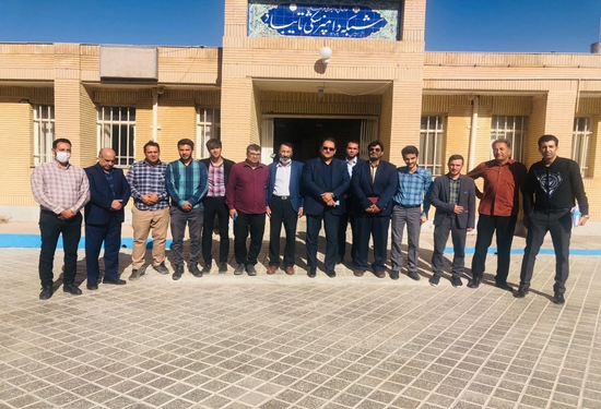 رییس شبکه دامپزشکی شهرستان تایباد در دیدار با نماینده مجلس شورای اسلامی: امیدوارم با حمایت نمایندگان مجلس، همکاران دامپزشکی با دریافت ۱۰۰ درصد تسری و درج در حکم کارگزینی روبرو شوند