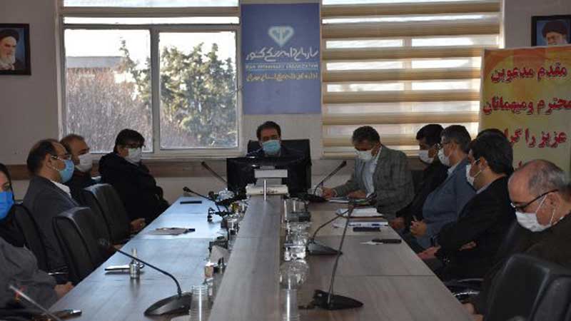 مدیر کل دامپزشکی استان تهران: لزوم بازنگری و به روز رسانی دستورالعملهای قرنطینه و امنیت زیستی همگام با شرایط روز دنیا ضروری است