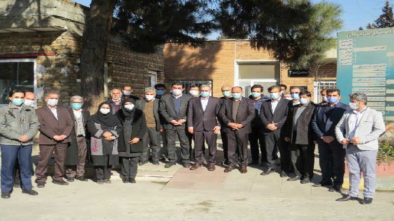 نشست صمیمانه رییس سازمان دامپزشکی کشور با همکاران اداره کل دامپزشکی استان البرز