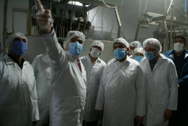 مسئول حوزه نمایندگی ولی فقیه در سازمان دامپزشکی کشور در مشهد:  رویکرد سازمان دامپزشکی حمایت از تولید و محصولات دانش بنیان است