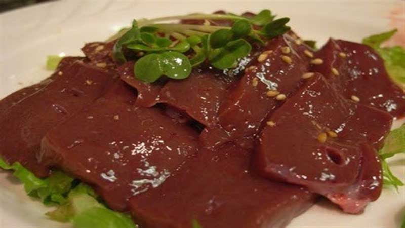 کشف ۱۰ تن دل و جگر مرغ غیر بهداشتی و بدون مجوز در هرمزگان