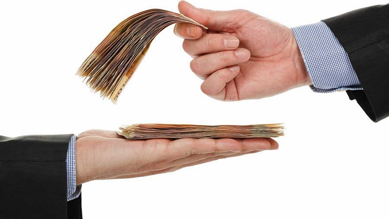 لایحه بودجه؛ حداقل حقوق مشمولان خدمات کشوری 4.5 میلیون تومان‌/ افزایش پلکانی 5 تا 29 درصدی حقوق‌ها 