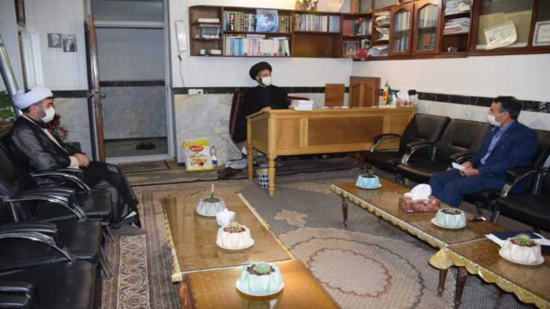 امام جمعه اردبیل: نظارت‌های دامپزشکی در حوزه صیانت از سلامت غذایی مردم دقیق باشد