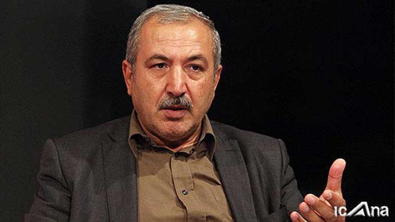 افزایش قیمت گوشت مرغ کاذب نیست / سالن ۶۰درصد از مرغدارای‌های خالی است